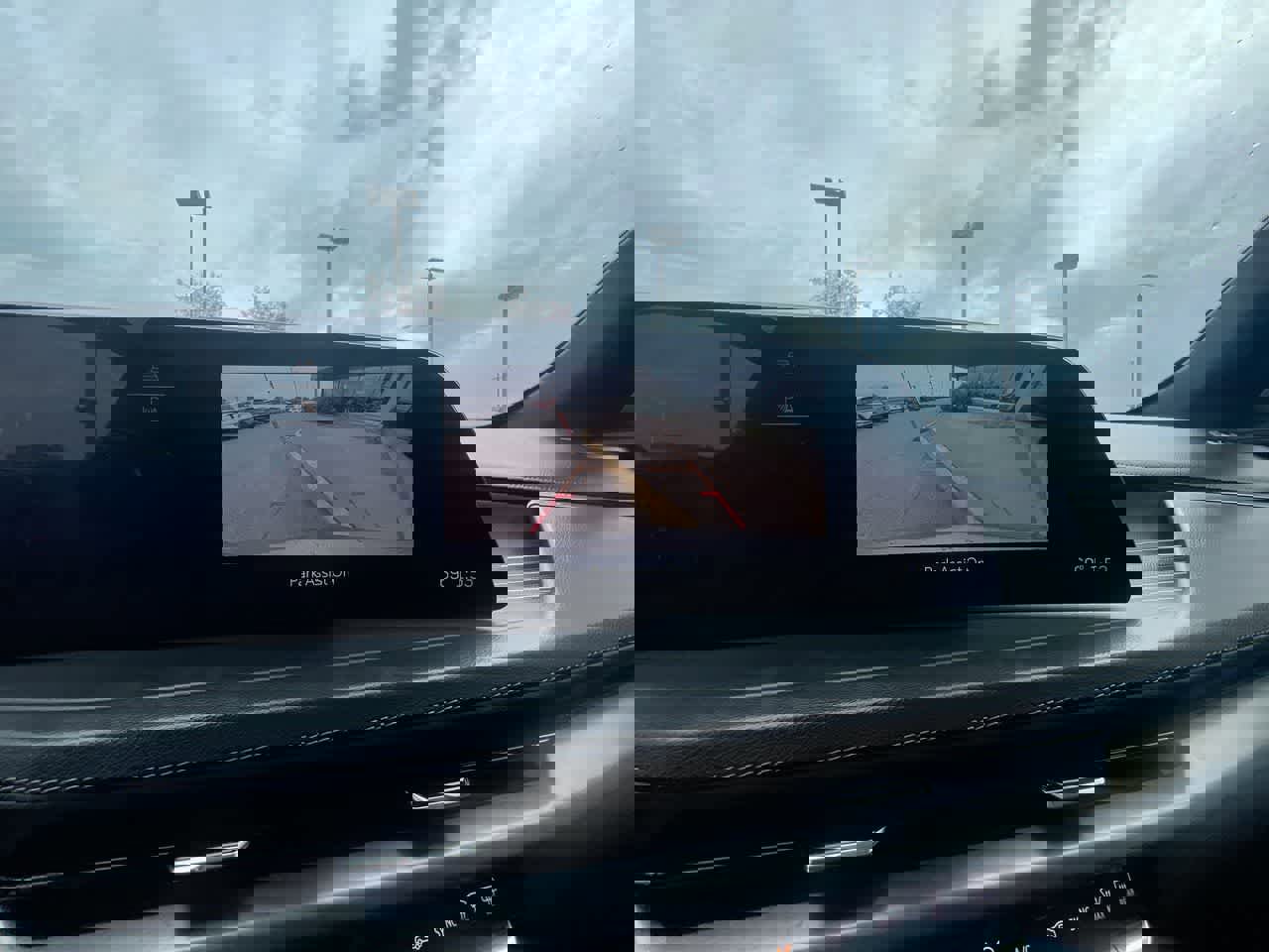 Used 2024 Cadillac XT4 Premium Luxury image 17