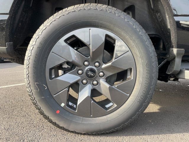 New 2025 Ford F150 Lightning Lariat image 8