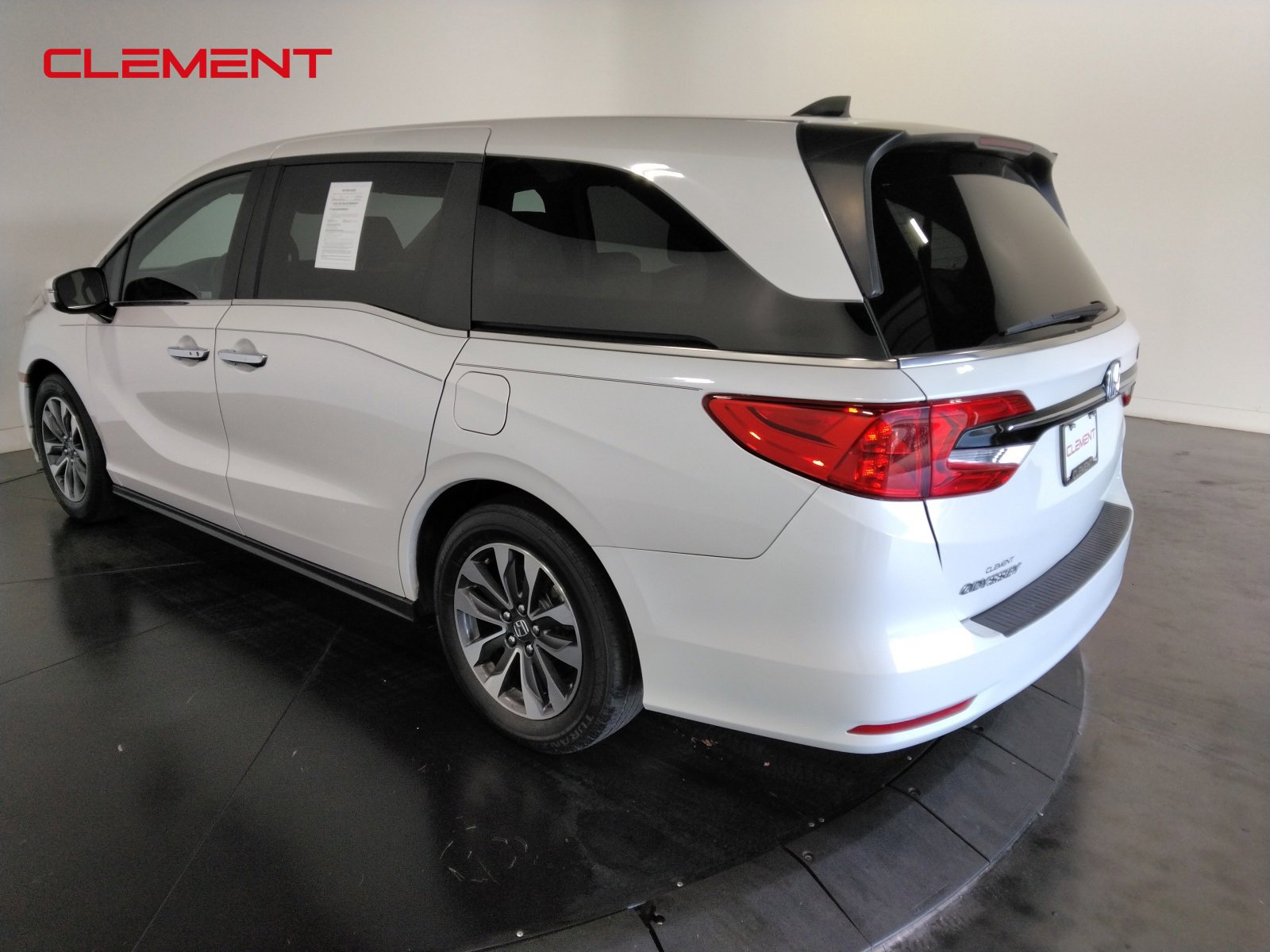 Used 2023 Honda Odyssey EX-L image 7