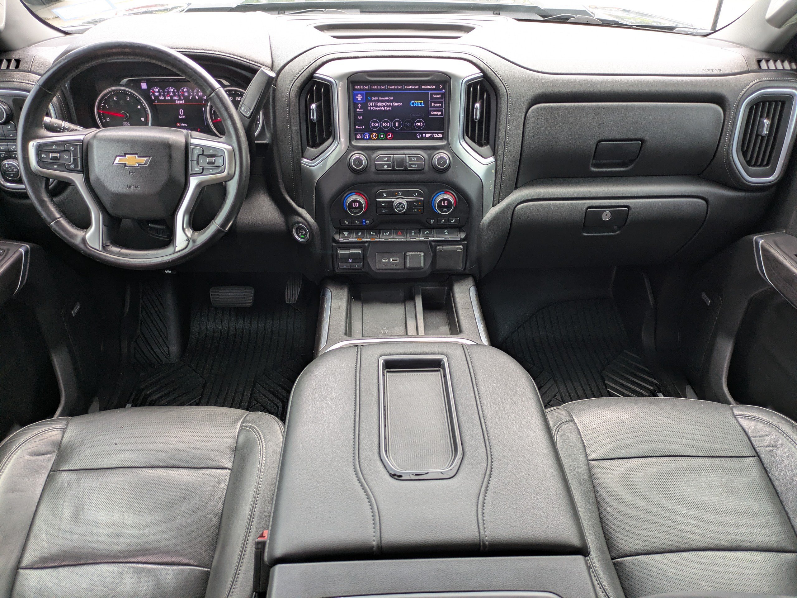 Used 2020 Chevrolet Silverado 3500 LTZ w/ LTZ Premium Package AWD/4WD image 15