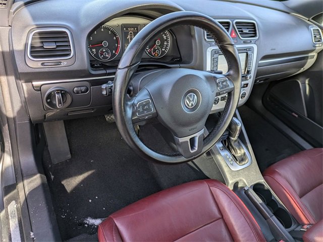 Used 2013 Volkswagen Eos Lux image 10