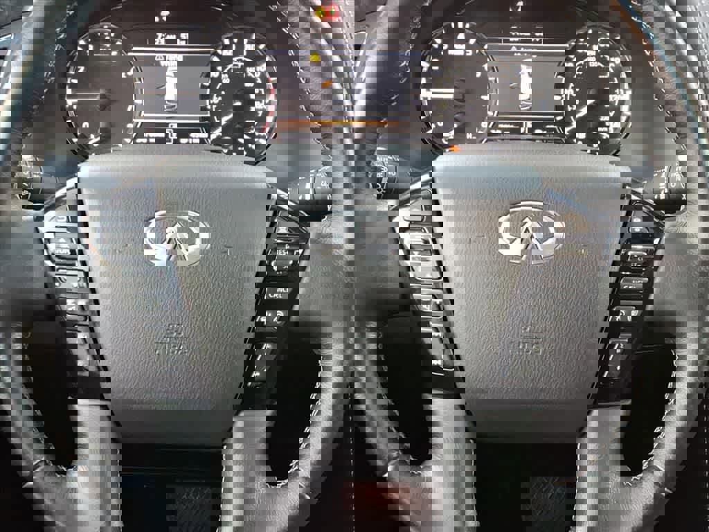 Used 2022 INFINITI QX80 Luxe w/ Cargo Package image 17