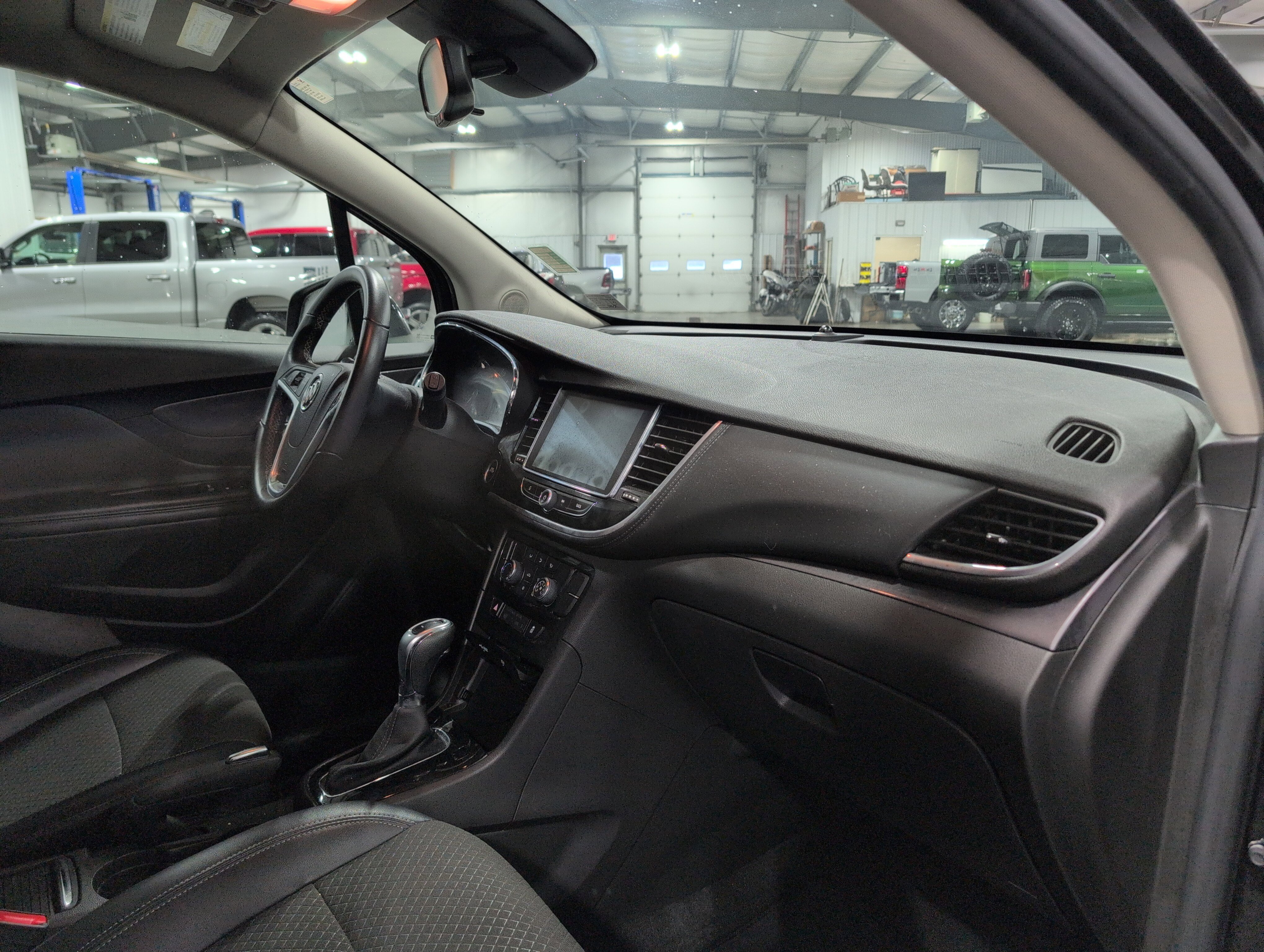 Used 2019 Buick Encore Preferred image 13