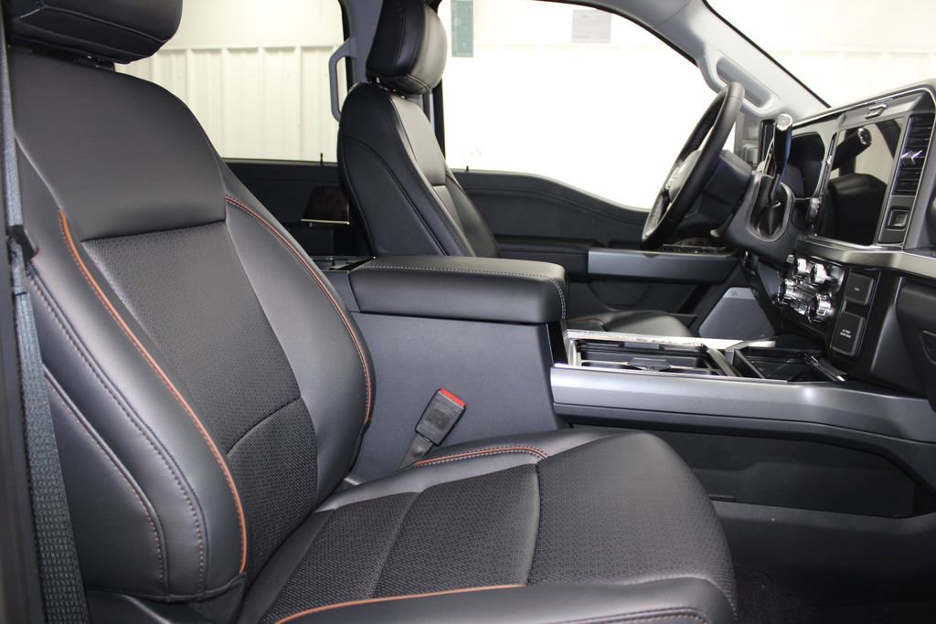 New 2025 Ford F350 Lariat w/ Lariat Ultimate Package image 26