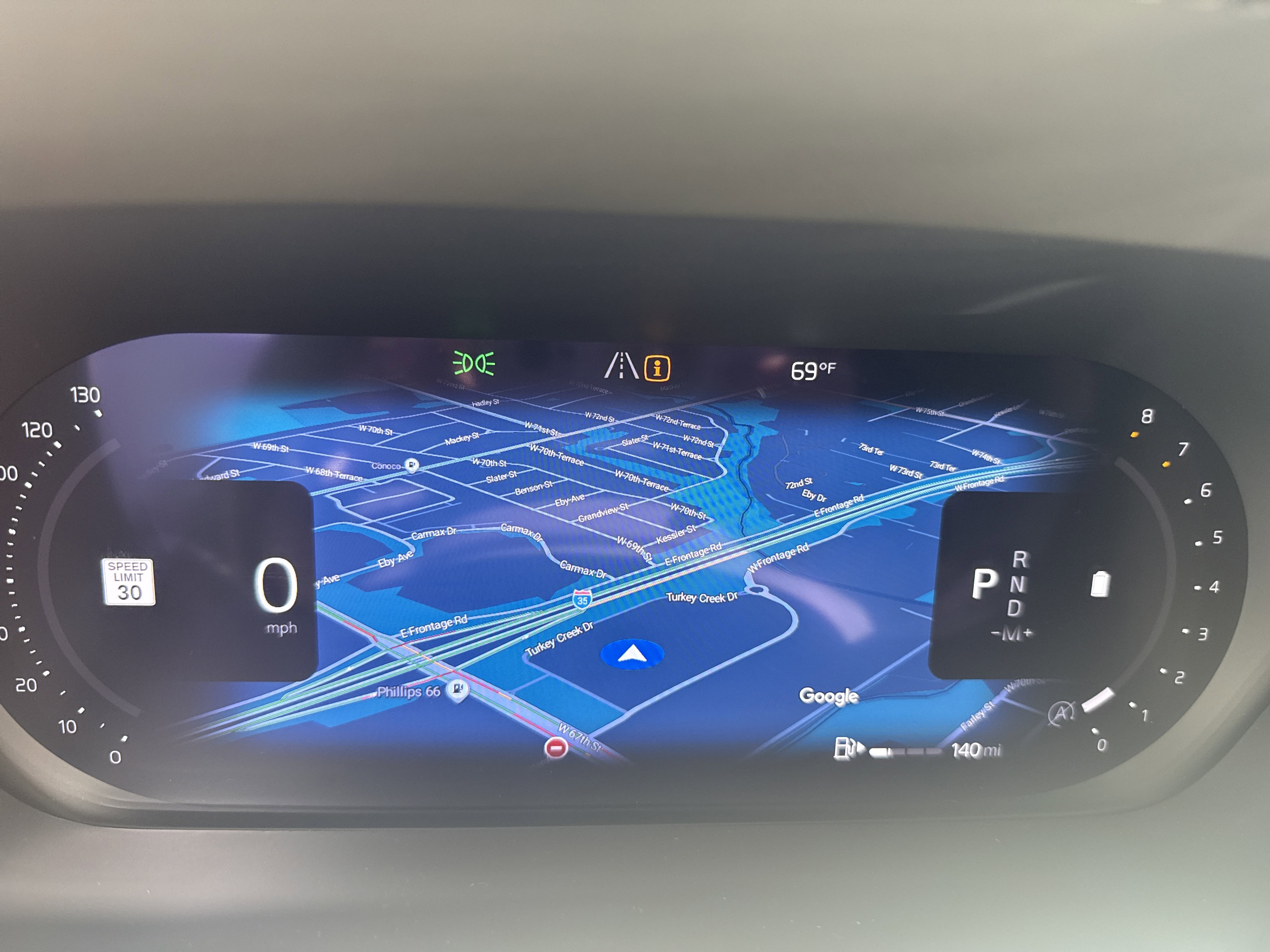 Used 2022 Volvo XC60 B5 Momentum w/ Climate Package image 21