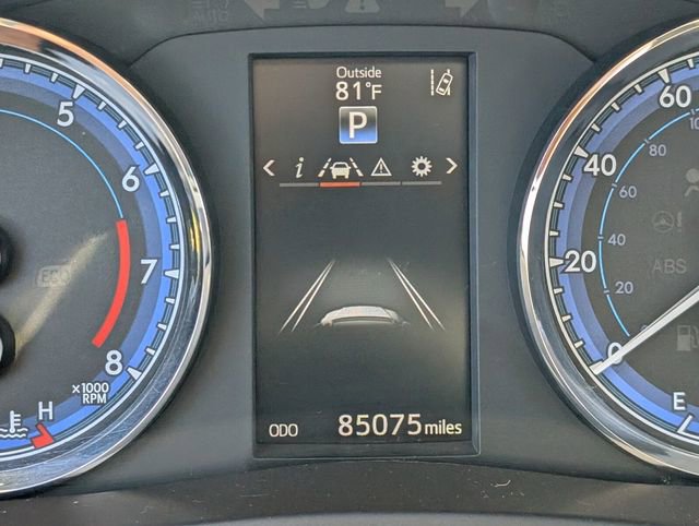 Used 2018 Toyota Corolla SE FWD image 23