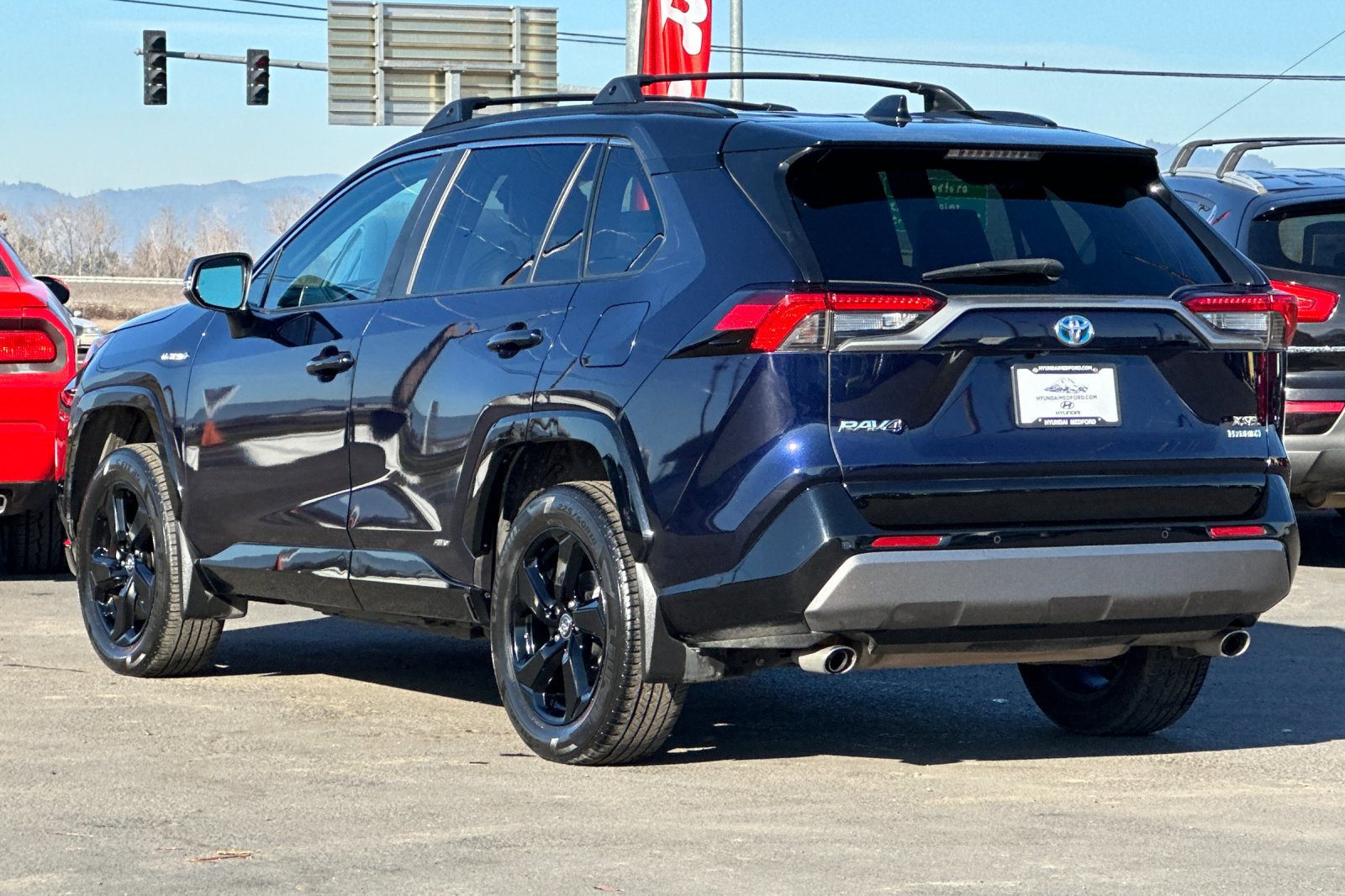 Used 2021 Toyota RAV4 XSE AWD/4WD image 6