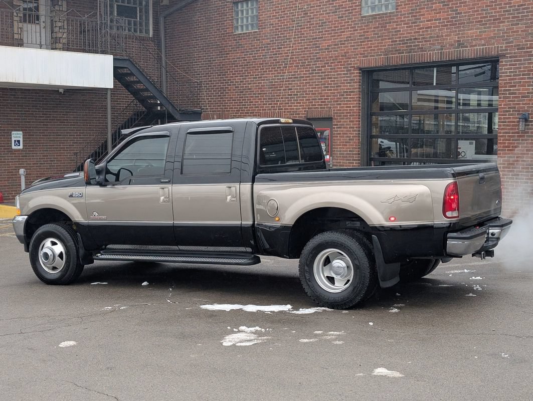 Used 2004 Ford F350 Lariat AWD/4WD image 6