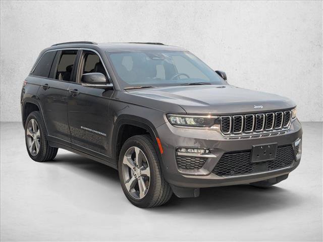 Used 2024 Jeep Grand Cherokee Limited 4xe w/ Luxury Tech Group II AWD/4WD image 3