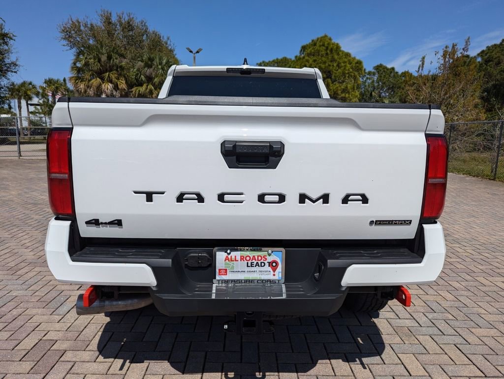 New 2025 Toyota Tacoma TRD Off-Road AWD/4WD image 10