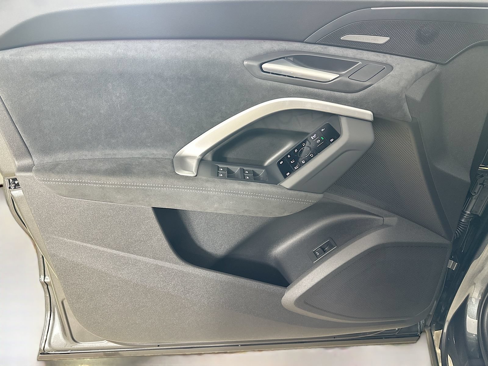 New 2026 Audi SQ5 Premium Plus AWD/4WD image 16