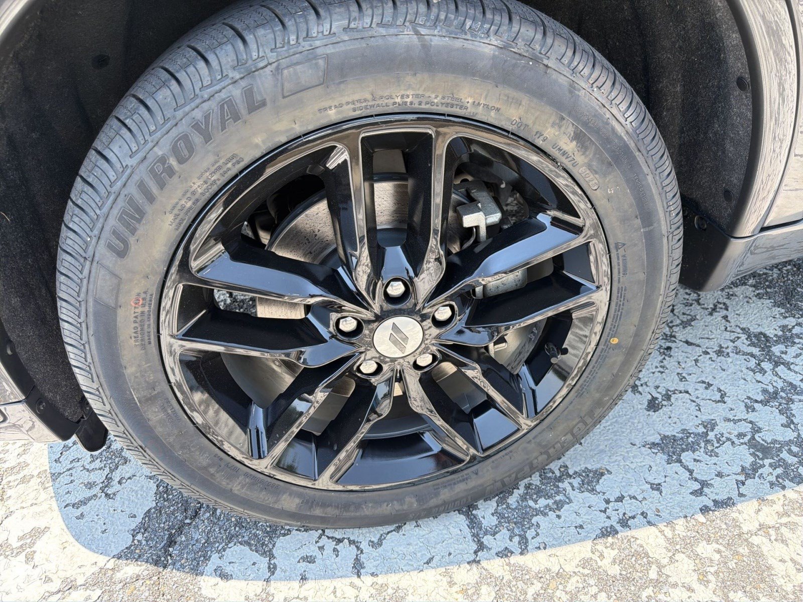 Used 2024 Dodge Durango GT AWD/4WD image 12