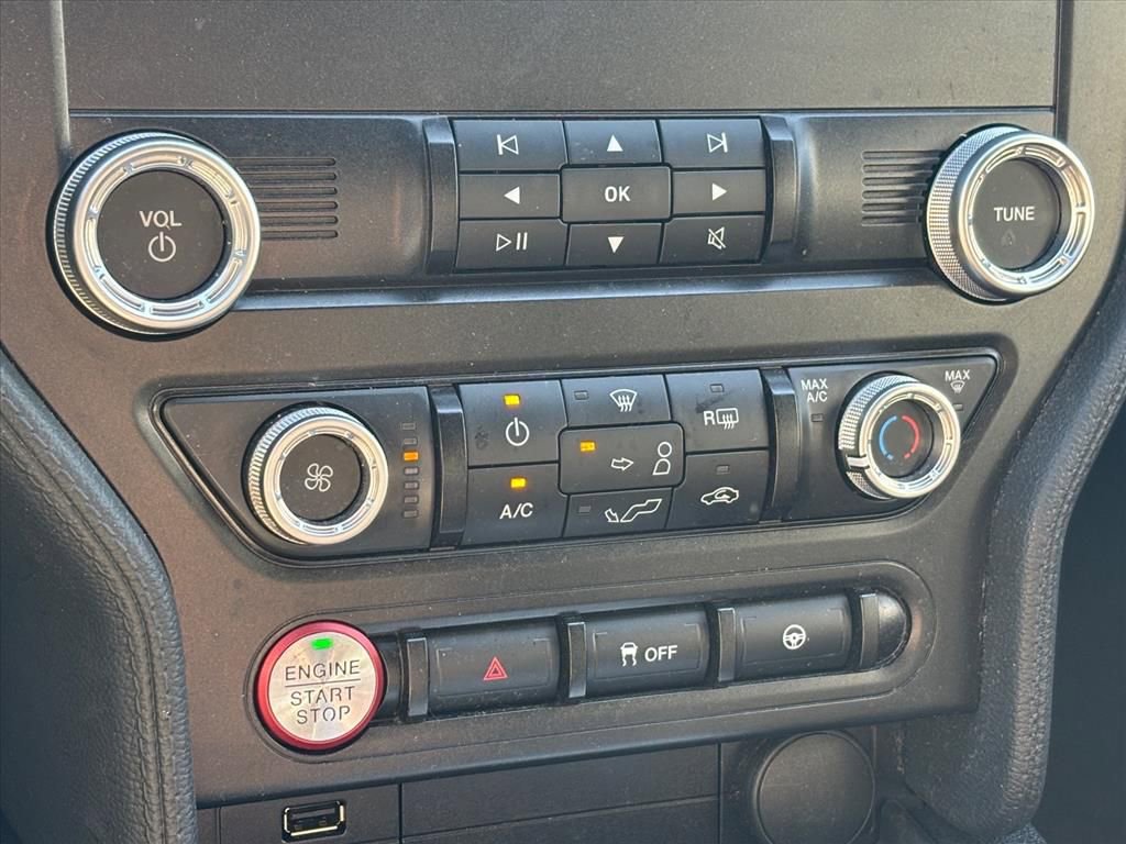 Used 2021 Ford Mustang EcoBoost w/ Black Accent Package image 18