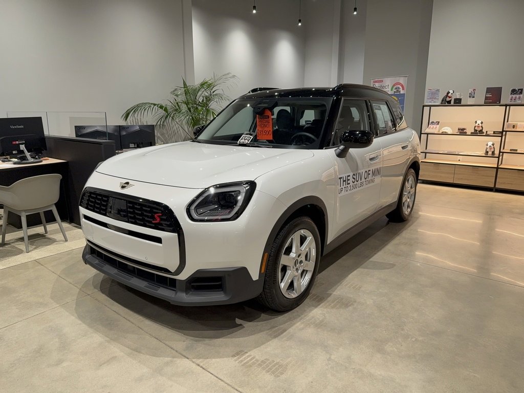 Certified 2025 MINI Cooper Countryman S image 2