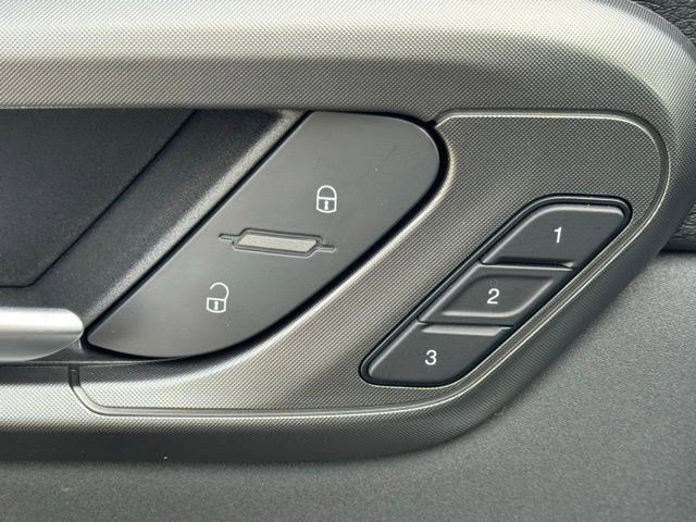 Used 2024 Dodge Hornet R/T image 9