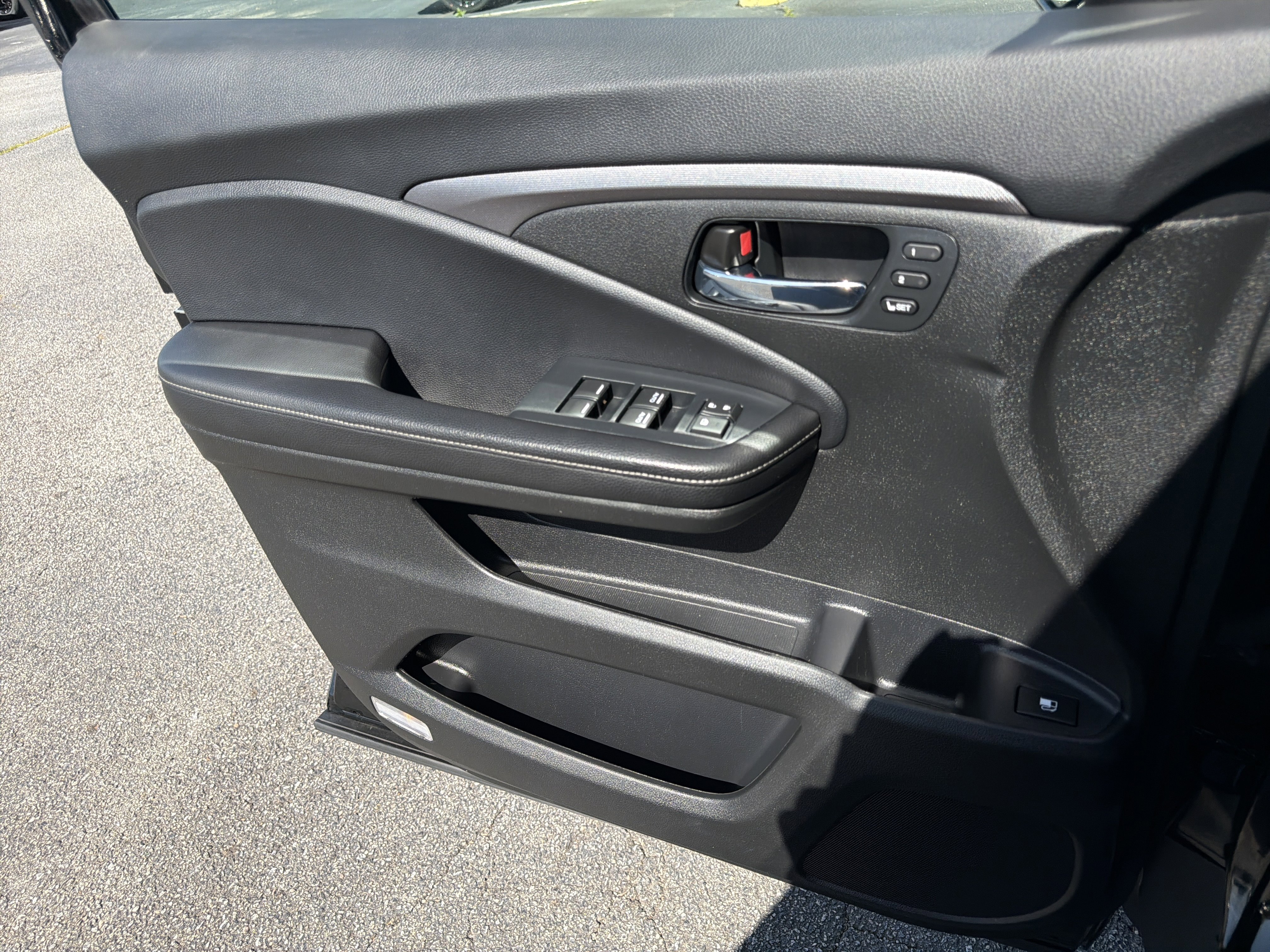 Used 2023 Honda Ridgeline RTL-E image 28