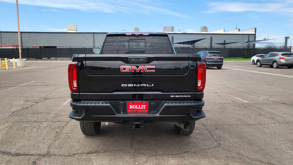 Used 2021 GMC Sierra 2500 Denali w/ Denali Black Diamond Edition AWD/4WD image 7