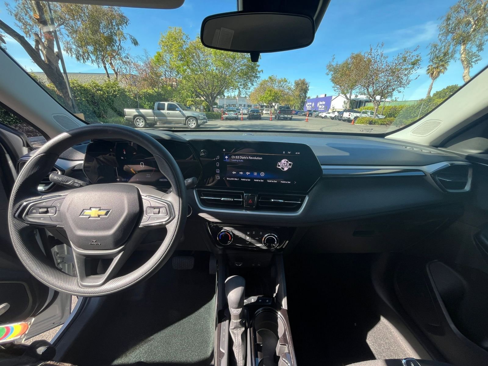 Used 2025 Chevrolet TrailBlazer LT FWD image 32