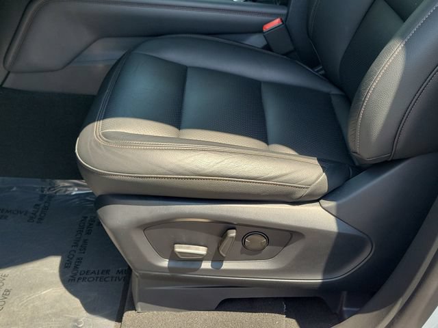 Used 2026 Ford Explorer Active w/ Active Comfort Package RWD image 14