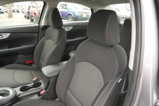 Used 2024 Kia Forte LXS w/ LXS Technology Package image 10