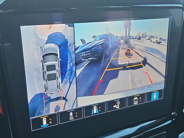 Used 2023 Chevrolet Traverse Premier w/ Redline Edition image 13