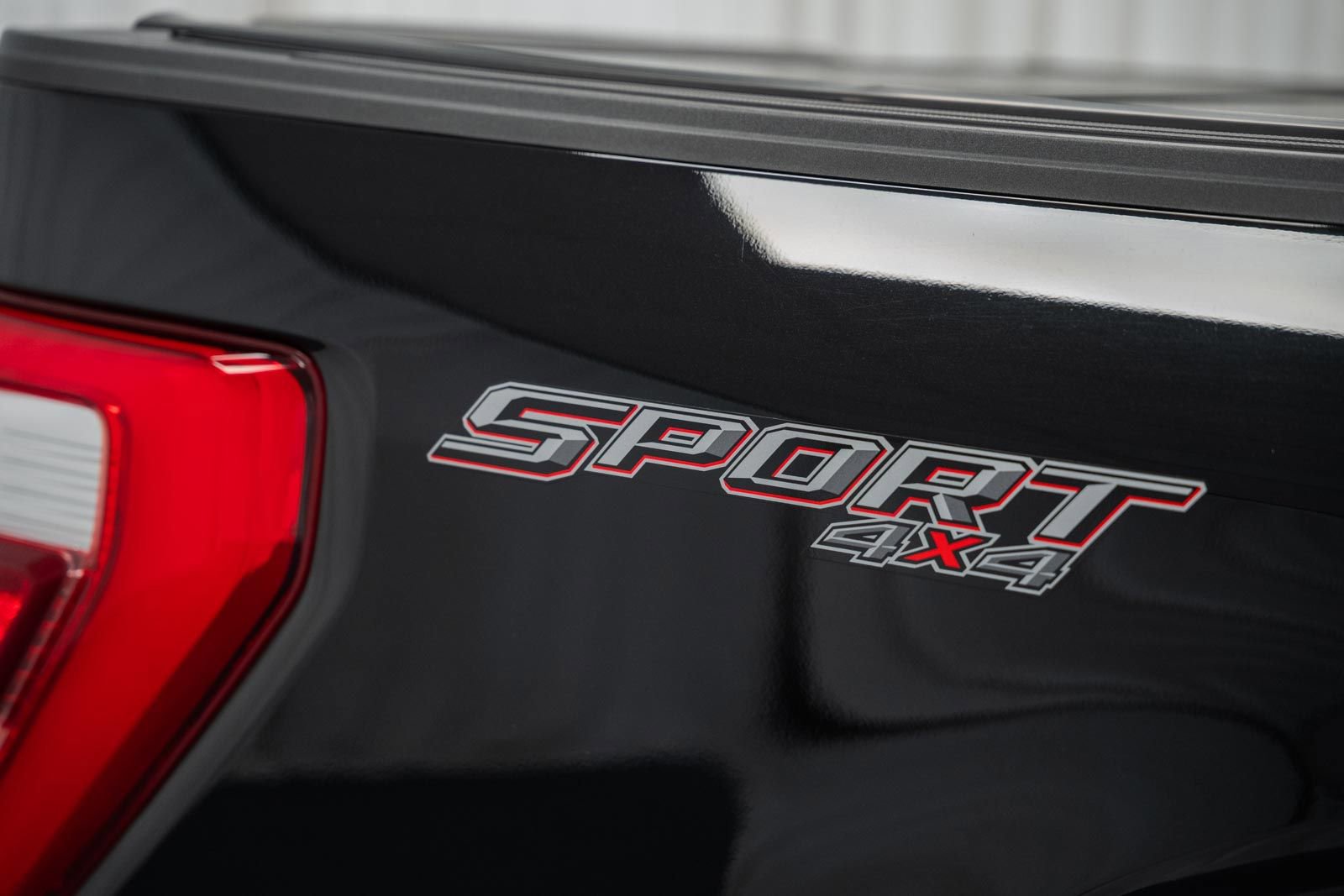 Certified 2023 Ford F150 Lariat w/ Equipment Group 502A High AWD/4WD image 27