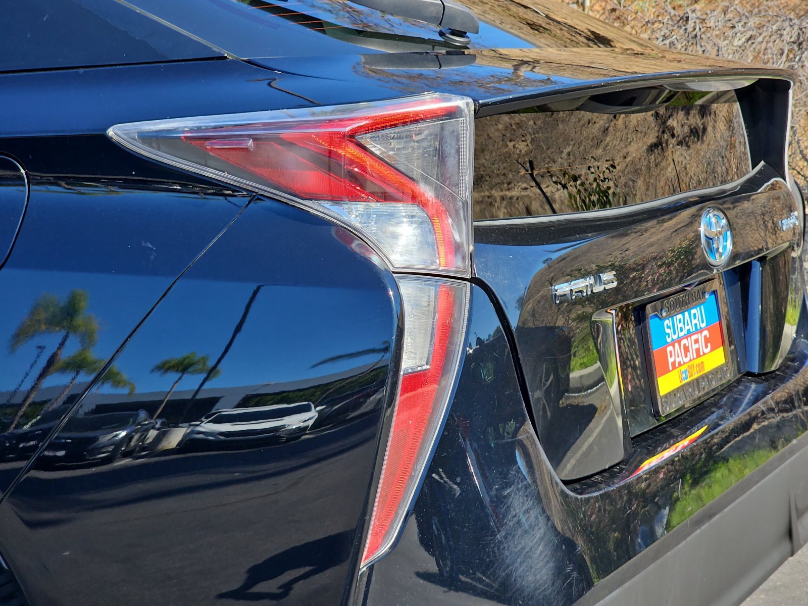 Used 2017 Toyota Prius Three Touring w/ Carpet Mat Package FWD image 34