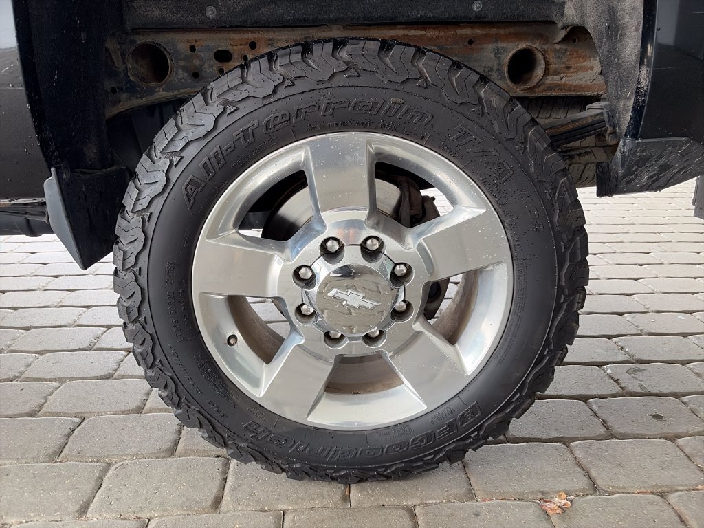 Used 2016 Chevrolet Silverado 2500 LTZ w/ Duramax Plus Package AWD/4WD image 39