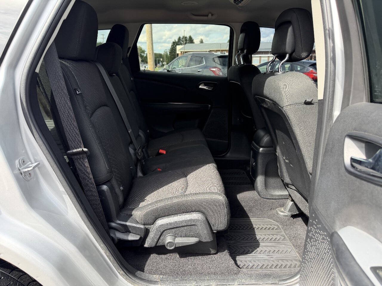 Used 2012 Dodge Journey SXT w/ Popular Equipment Group FWD image 16