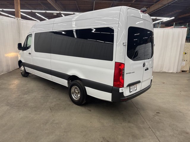 Used 2021 Mercedes-Benz Sprinter 3500 w/ Swivel Seat Package image 28