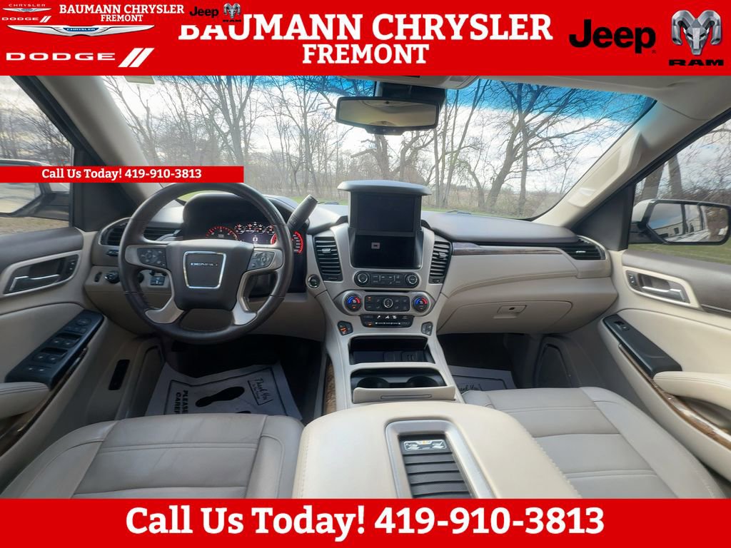 Used 2015 GMC Yukon Denali w/ Premium Package image 17