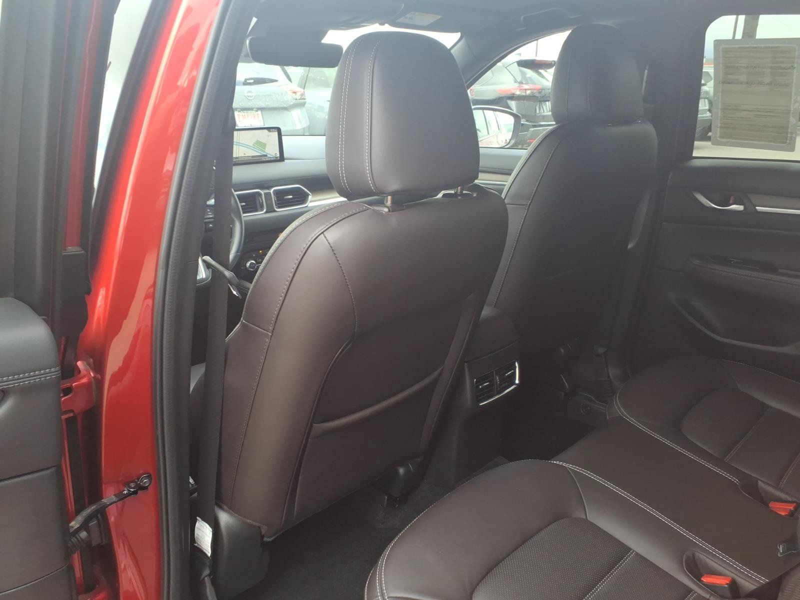 Used 2024 MAZDA CX-5 Signature AWD/4WD image 11