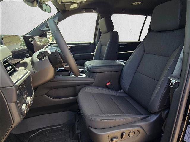 New 2026 Chevrolet Suburban LS w/ LPO, Dark Essentials Package RWD image 4