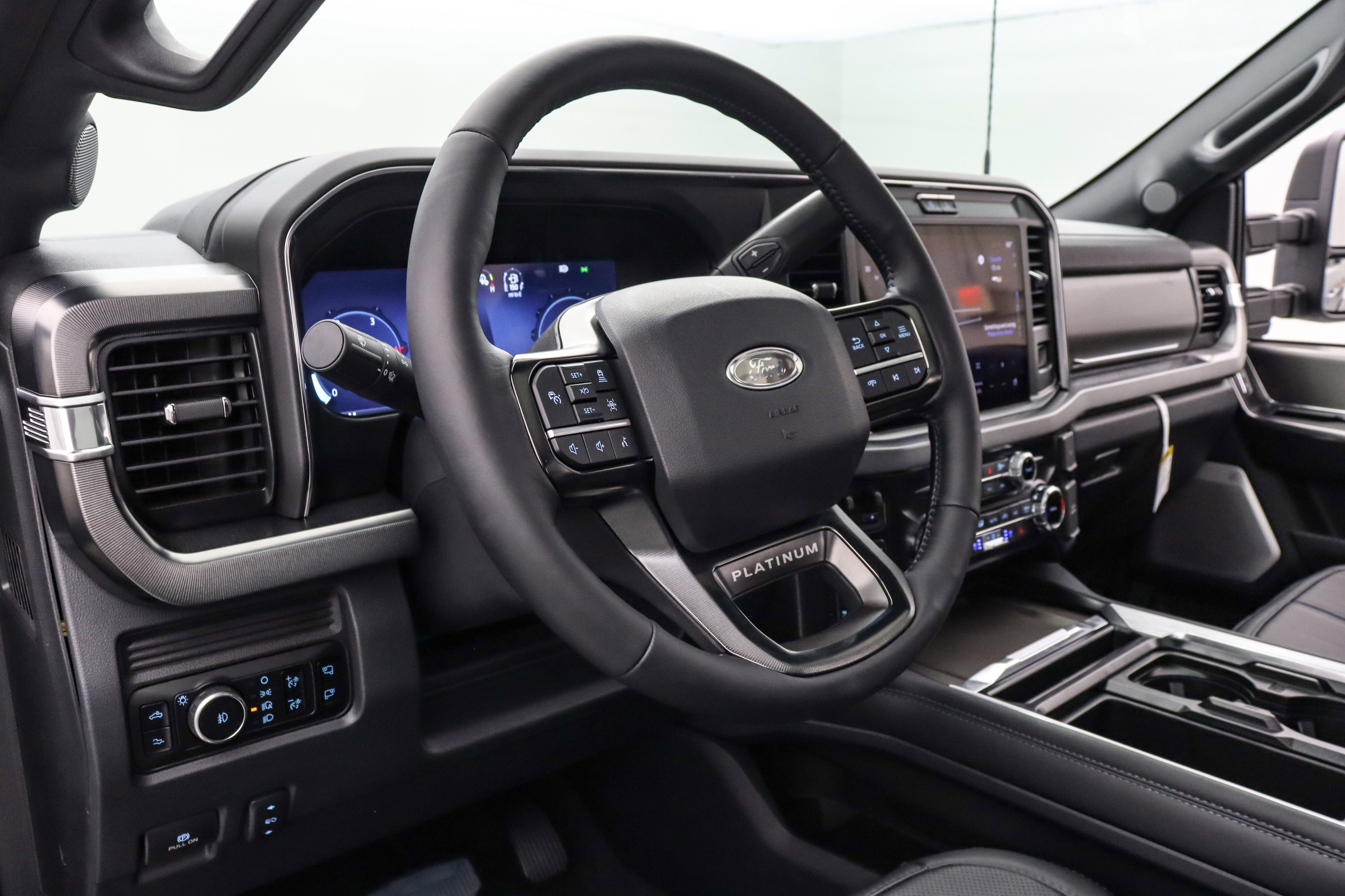New 2026 Ford F250 Platinum w/ Tremor Off-Road Package image 14