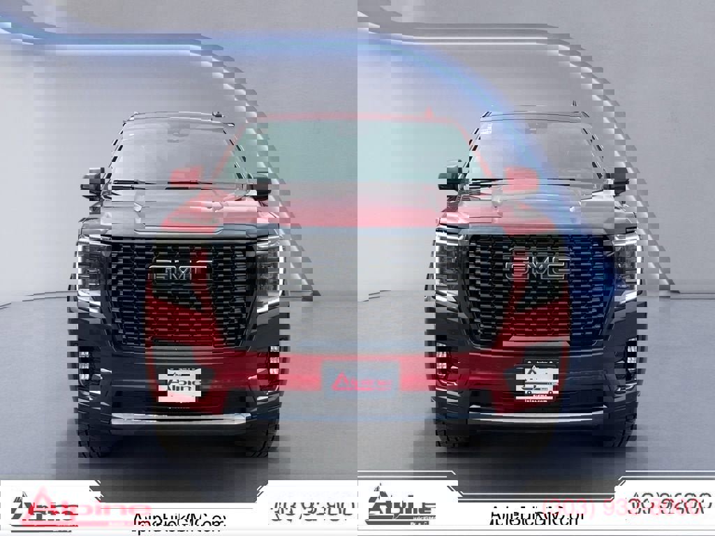 Used 2023 GMC Yukon XL Denali Ultimate image 8
