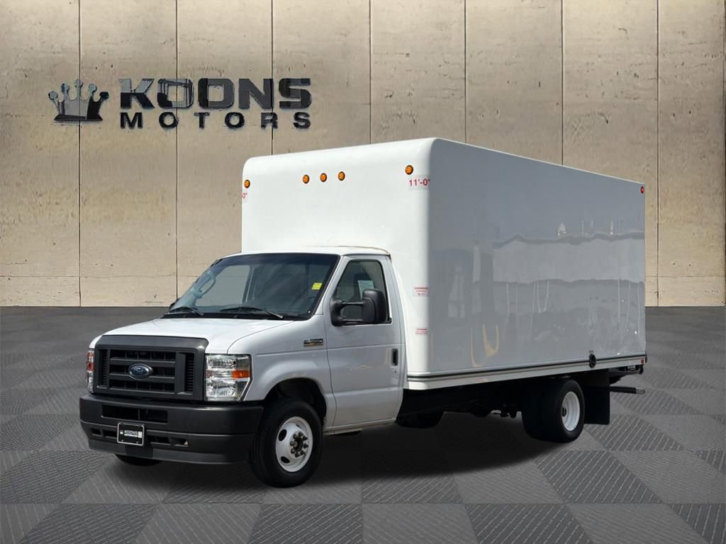 Used 2024 Ford E-350 and Econoline 350 Super Duty w/ Power Windows & Locks Group image 1