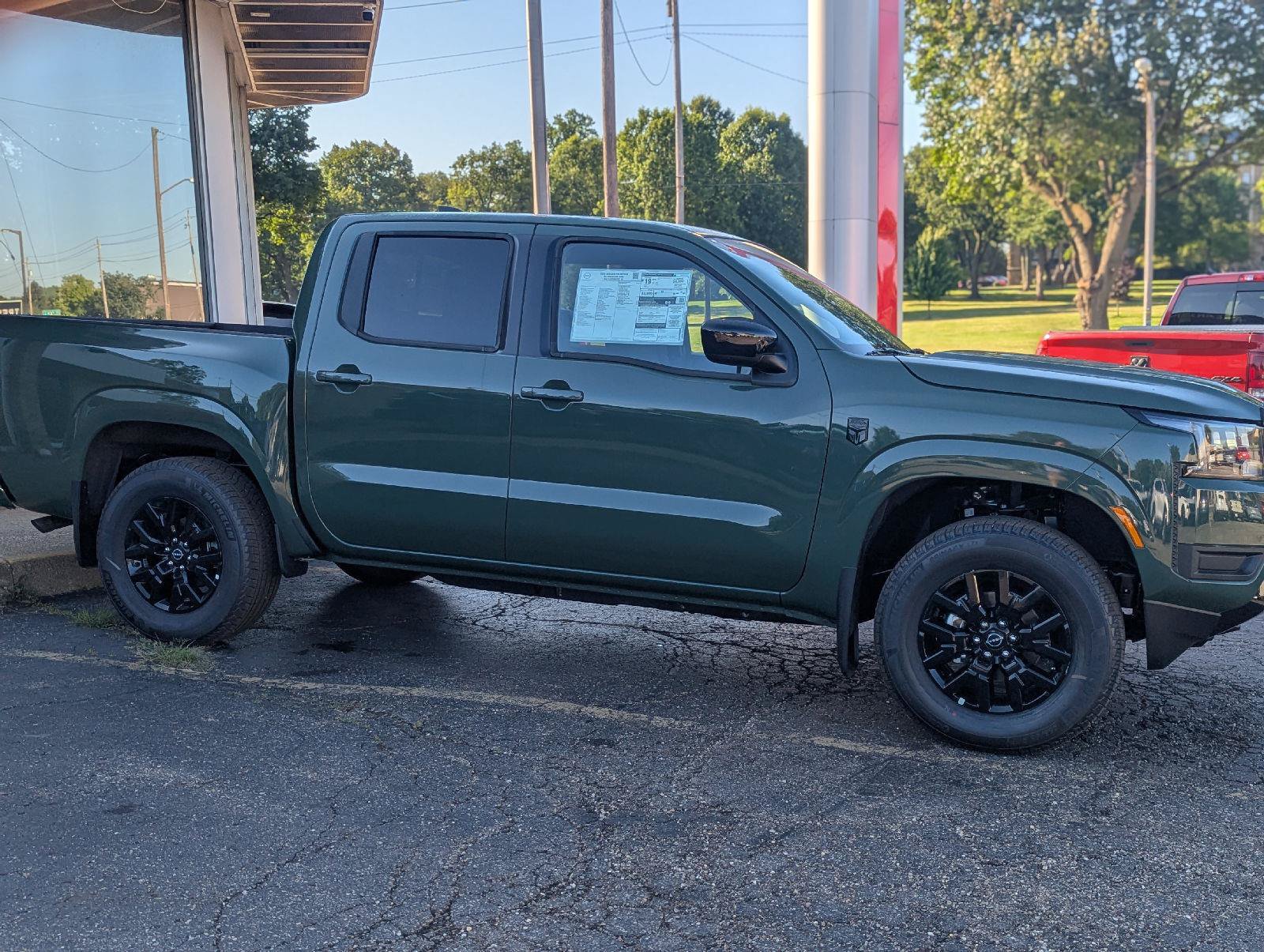 New 2026 Nissan Frontier SV w/ All-Weather Content Package AWD/4WD image 10