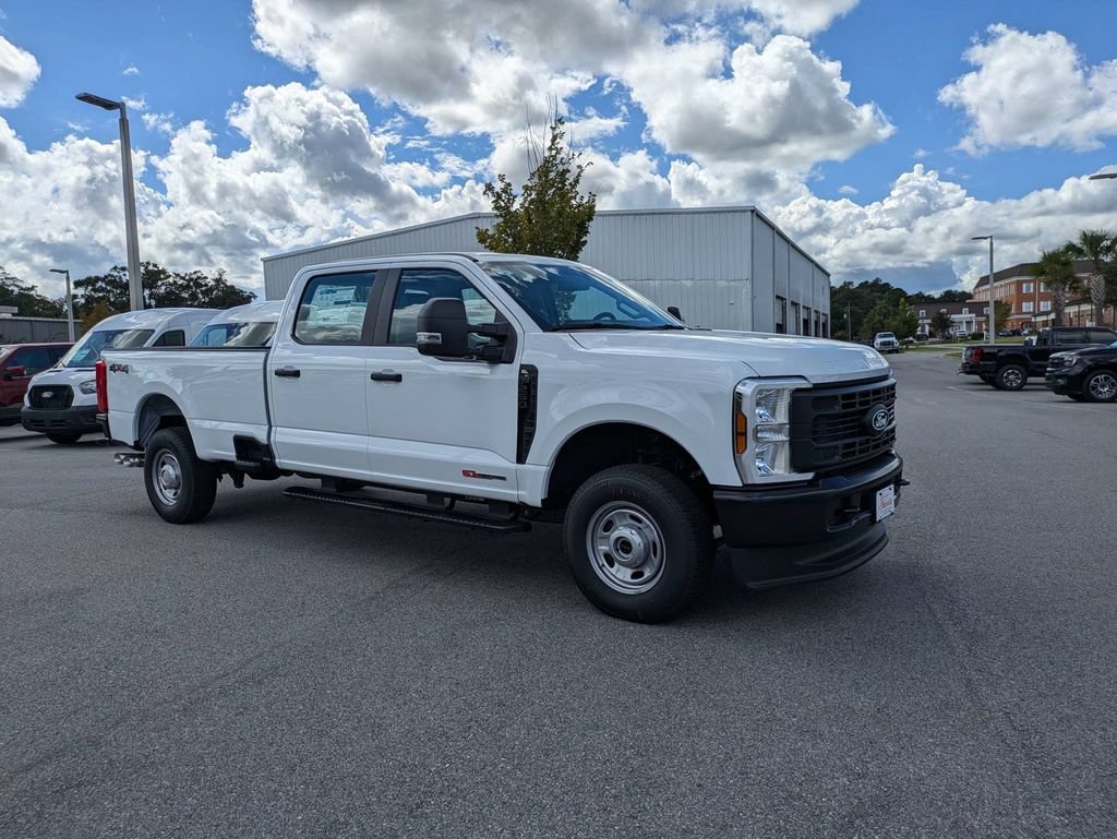 New 2027 Ford F250 XL w/ F-250 >10K GVWR Package AWD/4WD image 3