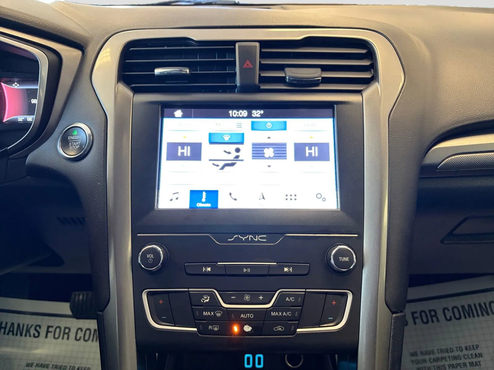 Used 2019 Ford Fusion SE image 56