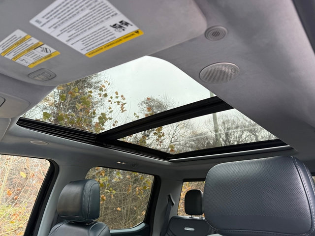 Used 2022 Ford F150 Limited image 36