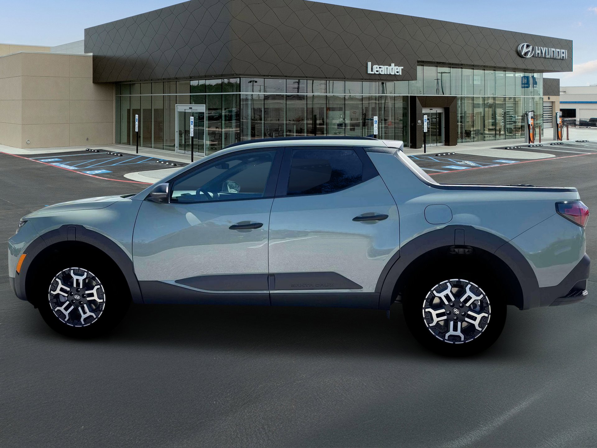 New 2026 Hyundai Santa Cruz XRT AWD/4WD image 3