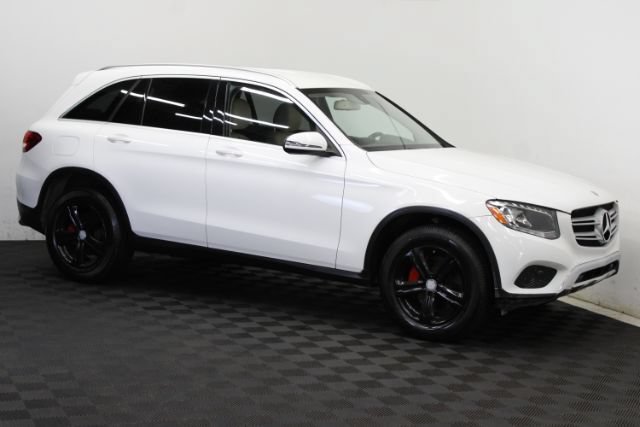 Used 2016 Mercedes-Benz GLC 300 image 3