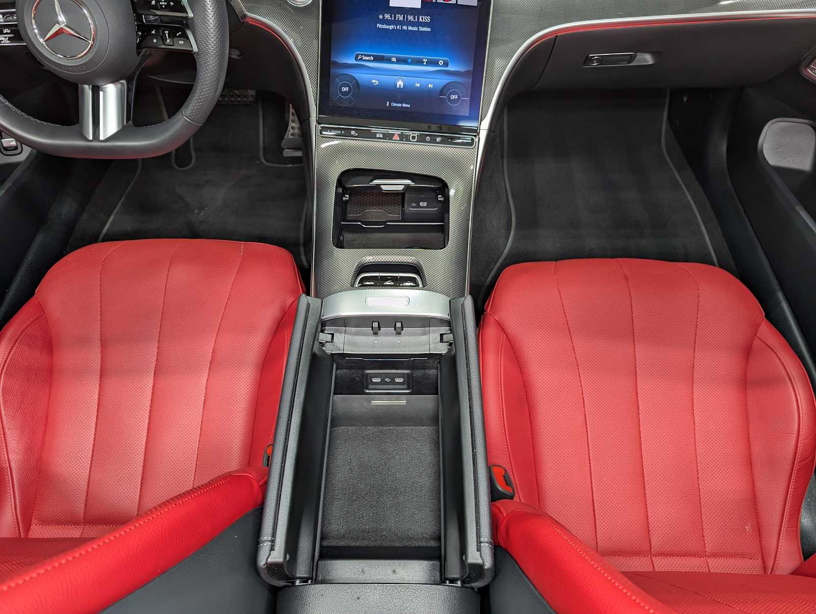 Used 2024 Mercedes-Benz CLE 300 4MATIC Cabriolet image 23