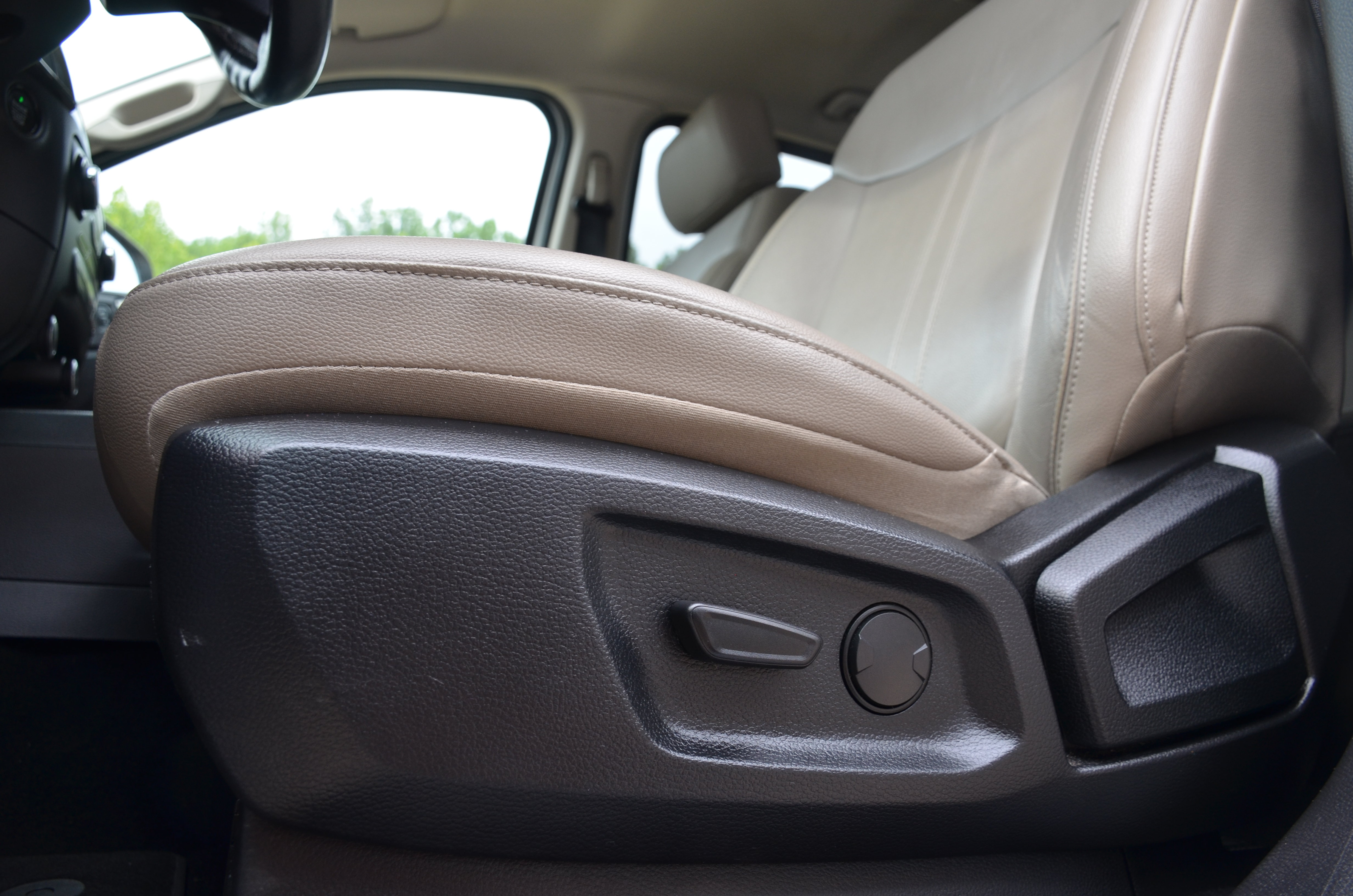 Used 2019 Ford Ranger Lariat w/ Equipment Group 501A Mid AWD/4WD image 27