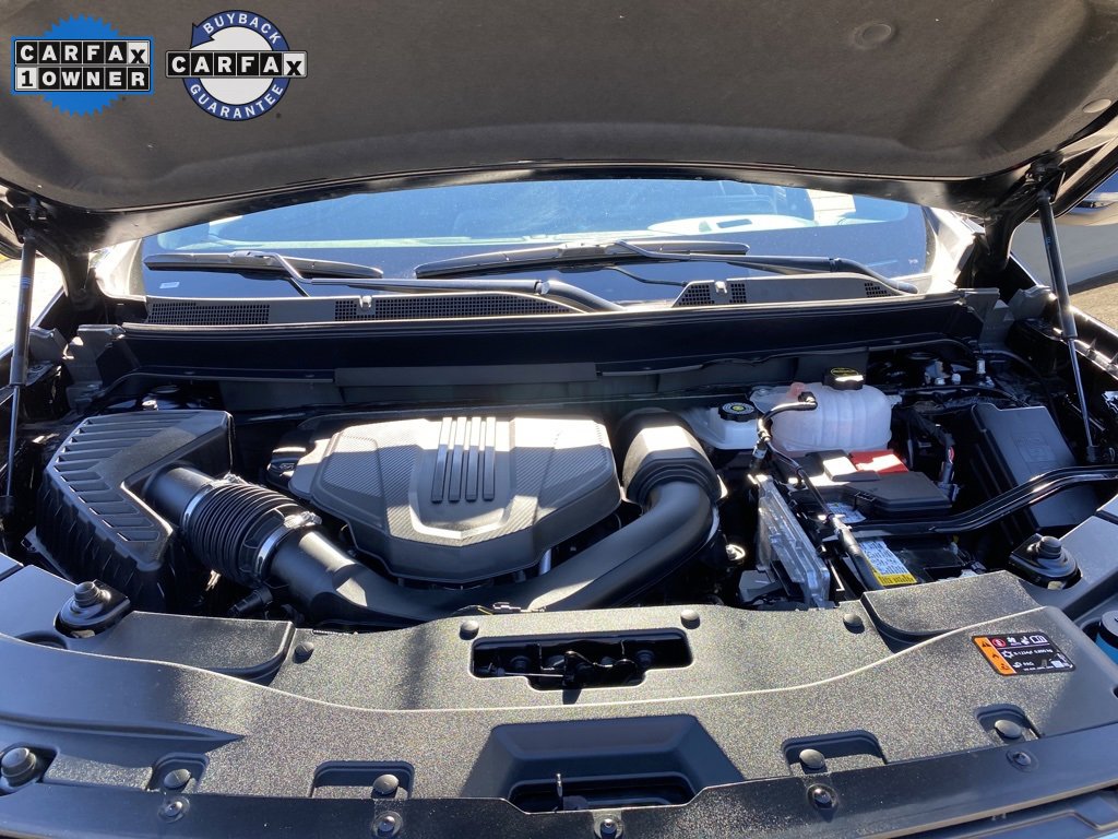 Used 2025 Chevrolet Traverse LT image 42