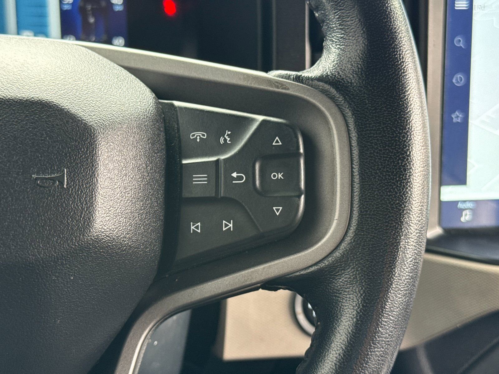 Used 2023 Ford Bronco Wildtrak AWD/4WD image 26