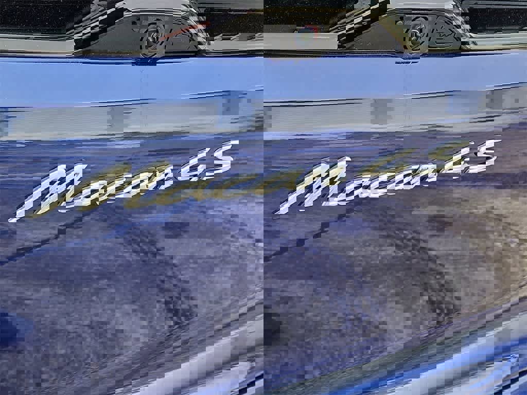 Certified 2025 Porsche Macan 4S Electric image 13