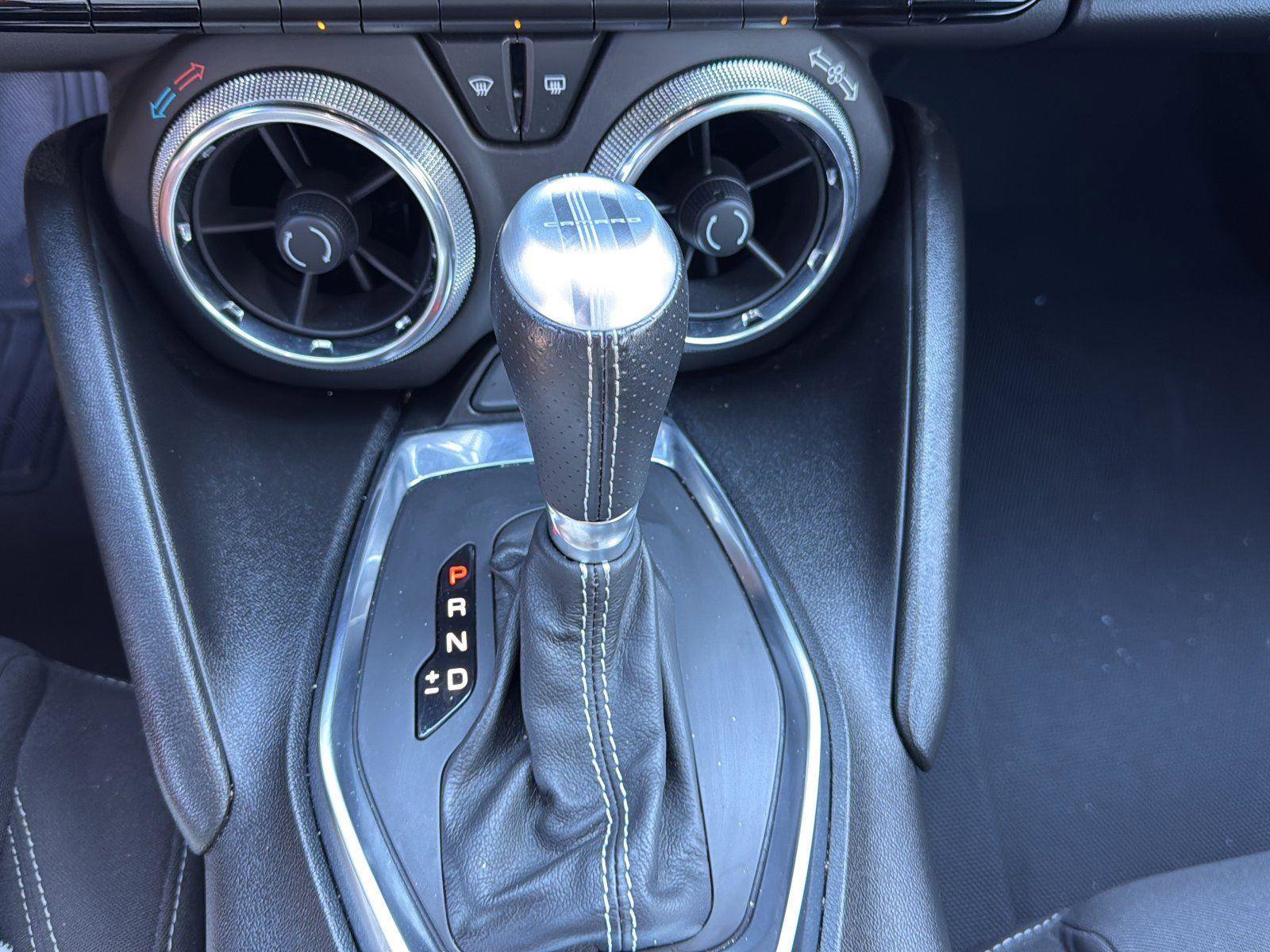 Used 2021 Chevrolet Camaro LT w/ RS Package image 16