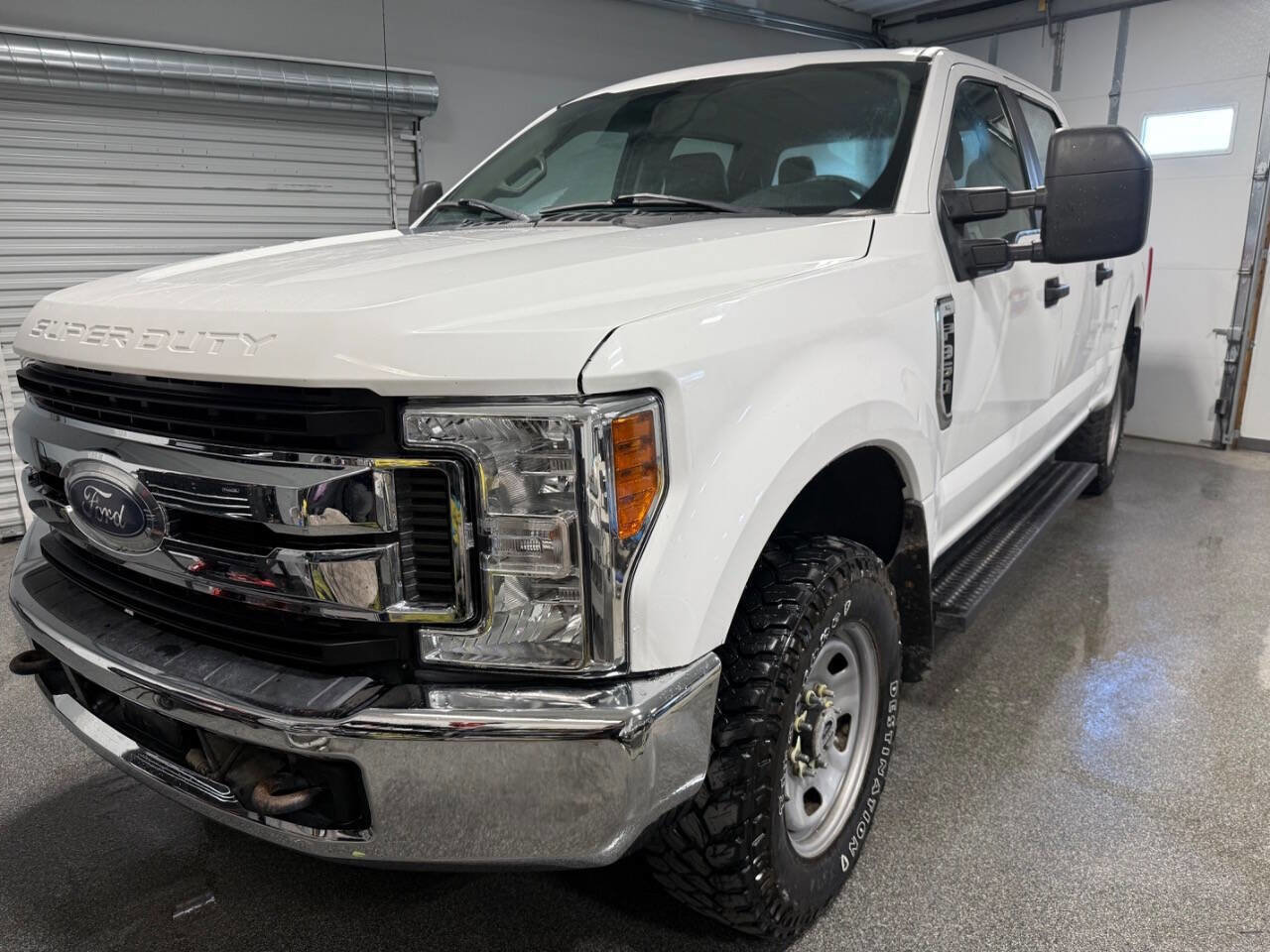Used 2017 Ford F350 XL AWD/4WD image 1