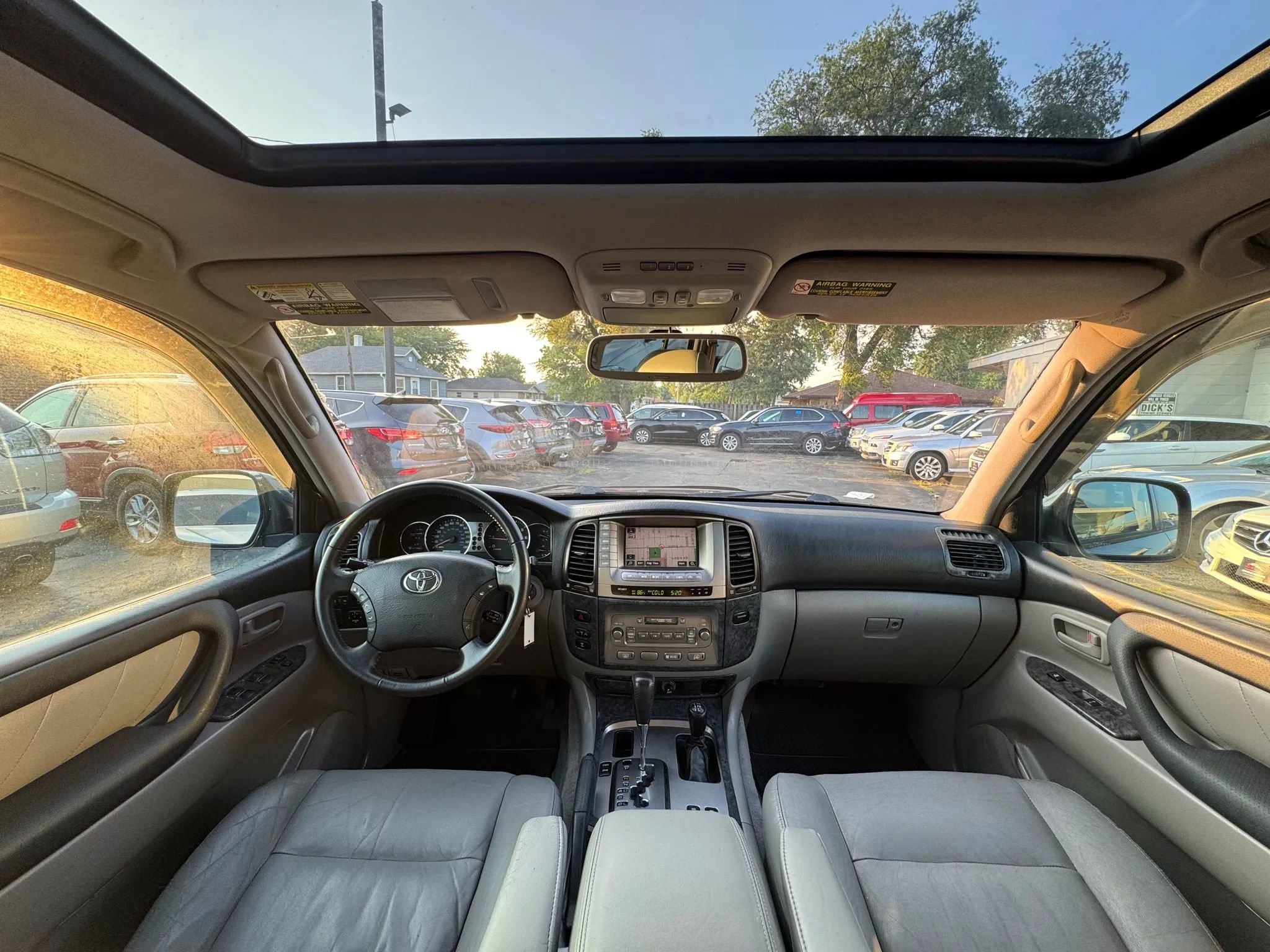 Used 2004 Toyota Land Cruiser AWD/4WD image 3